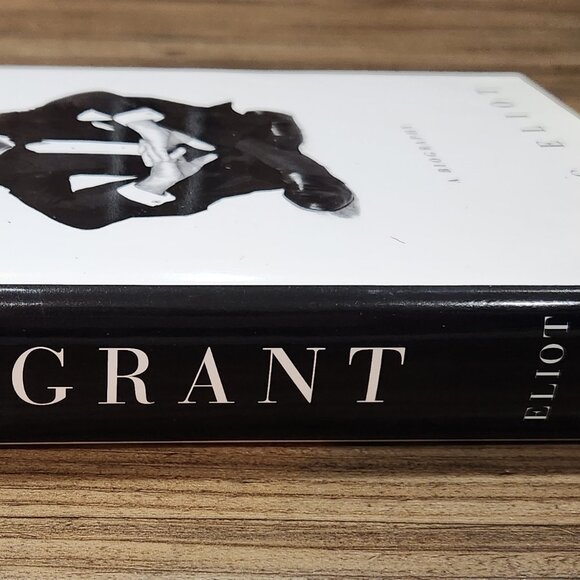Carey Grant A Biography Novel (Table Book) - Picture 4 of 6